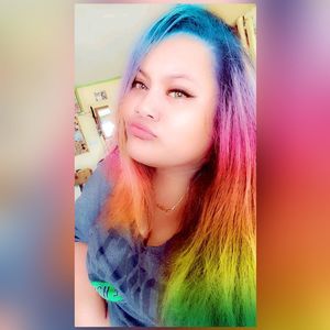 Meet your Posher, Leelah